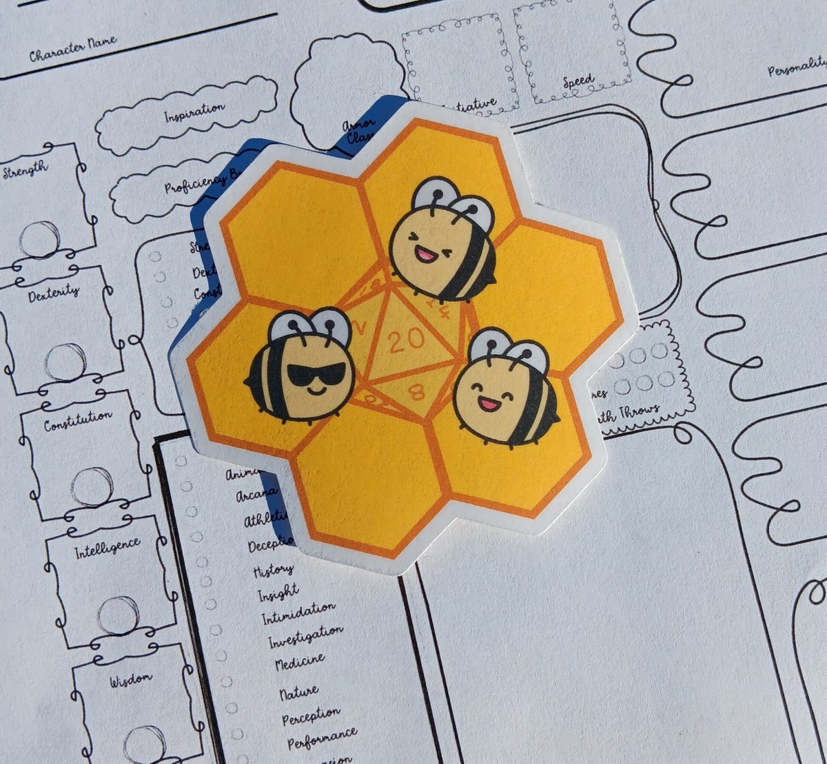 Honeycomb D20 Sticker, D20 Sticker, Dnd Sticker, Cute Dnd Sticker, Bee Sticker, Cute Bee Sticker, Glossy Sticker